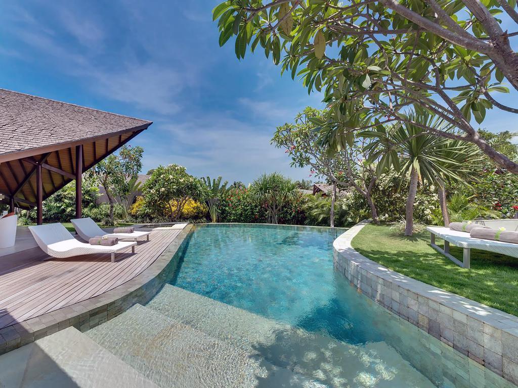 เดอะ ลายาร์ – ดีไซเนอร์วิลลาแอนด์สปา ผ่านรับการรับรอง Chse Villa เซมินยัค ห้อง รูปภาพ